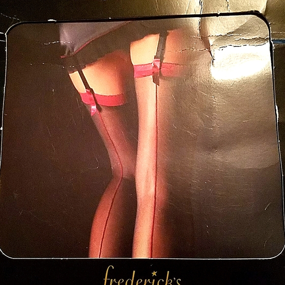 DEAD STOCK FREDERICKS OF HOLLYWOOD HOSERY - Picture 4 of 4